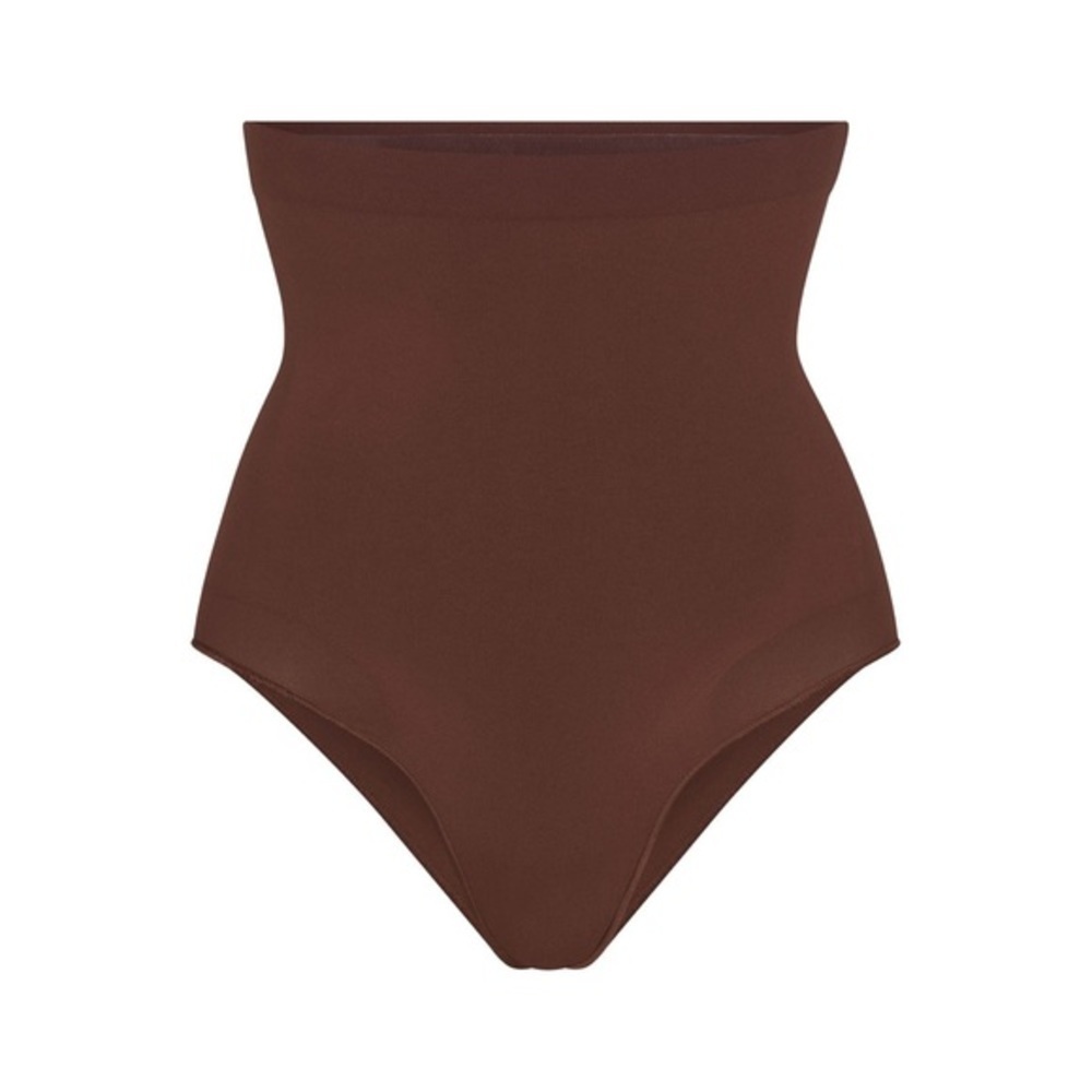 SKIMS SEAMLESS SCULPT HIGH-WAISTED BRIEF/ COCOA
